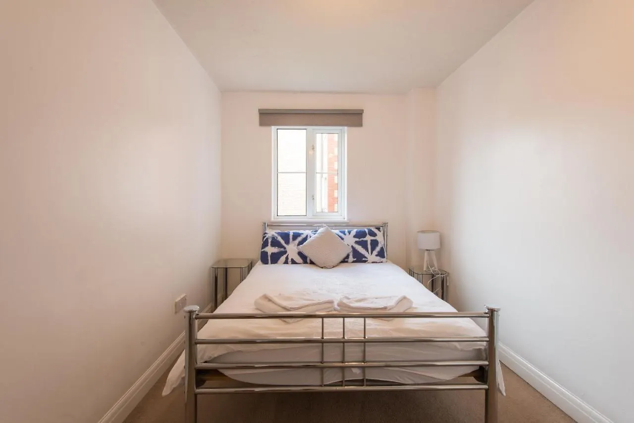 Cardiff Bay Capital Apartment